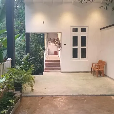 D&D Holyday Homes Kandy Exterior photo