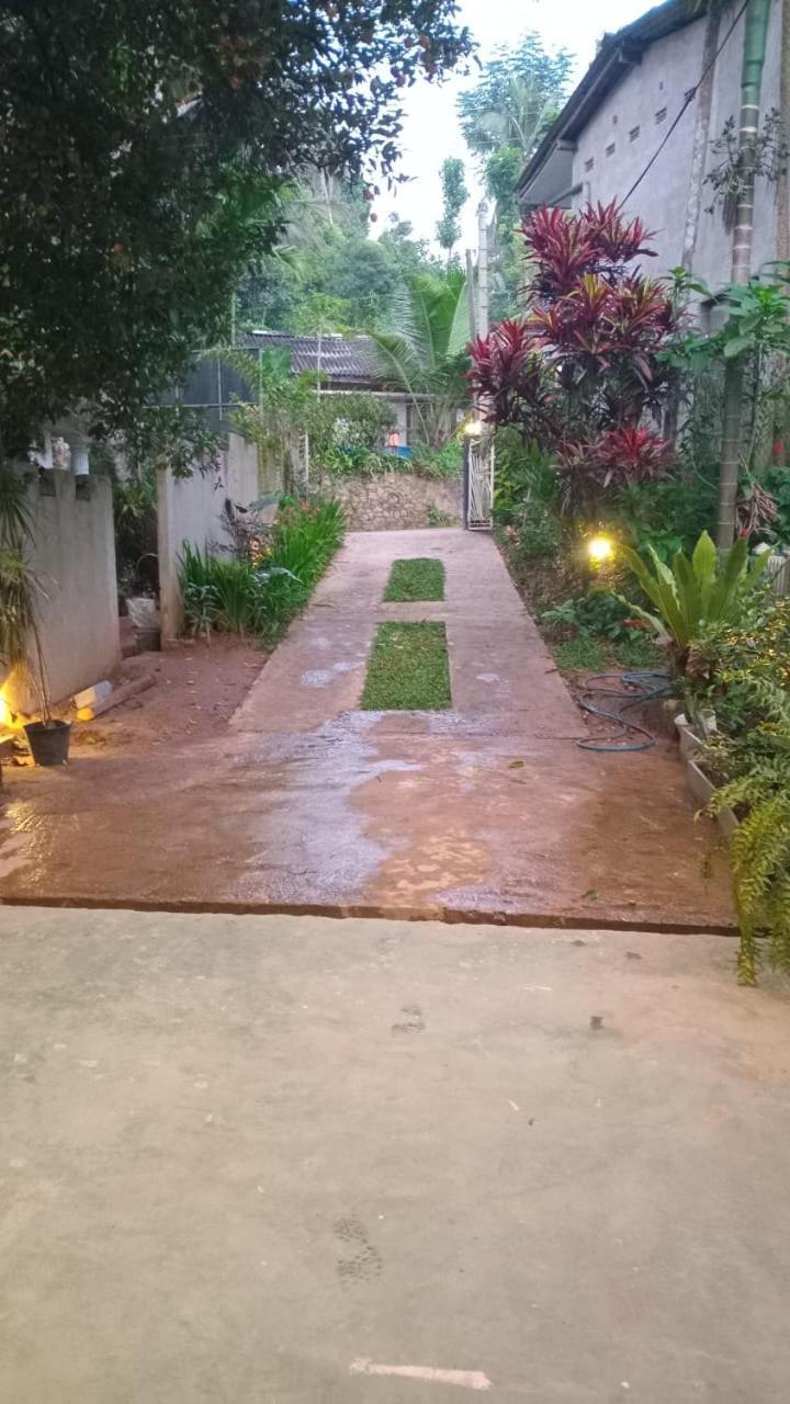 D&d Holyday Homes * Kandy
